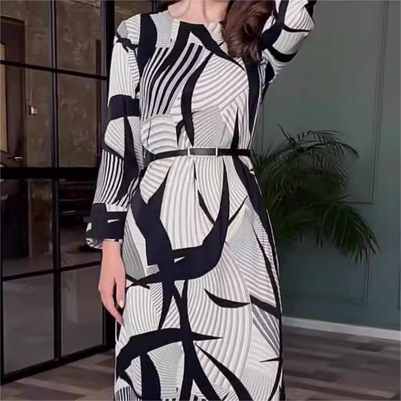 commsmarket-Elegant Round Neck Stretch Dress with Belt