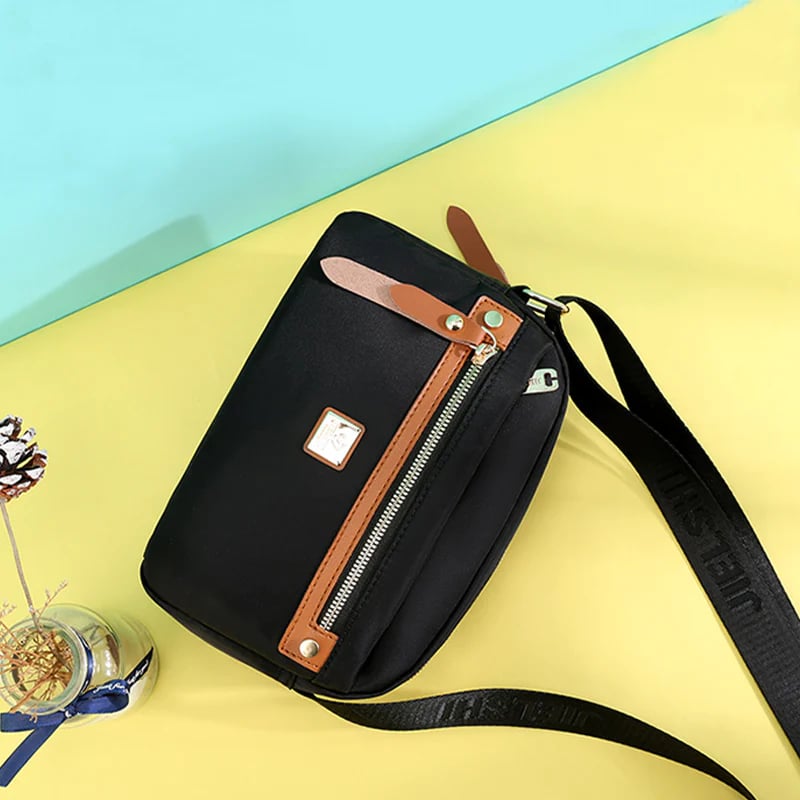 Solid Color Casual Travel Nylon Shoulder Bag