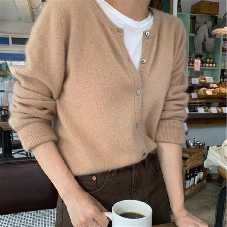 Women's 100% Wool Cardigan – Round Neck, Cozy & Stylish