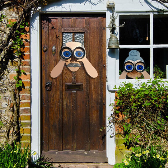 commsmarket-Fence Decoration Nosy Old Man and Lady Garden Yard Art