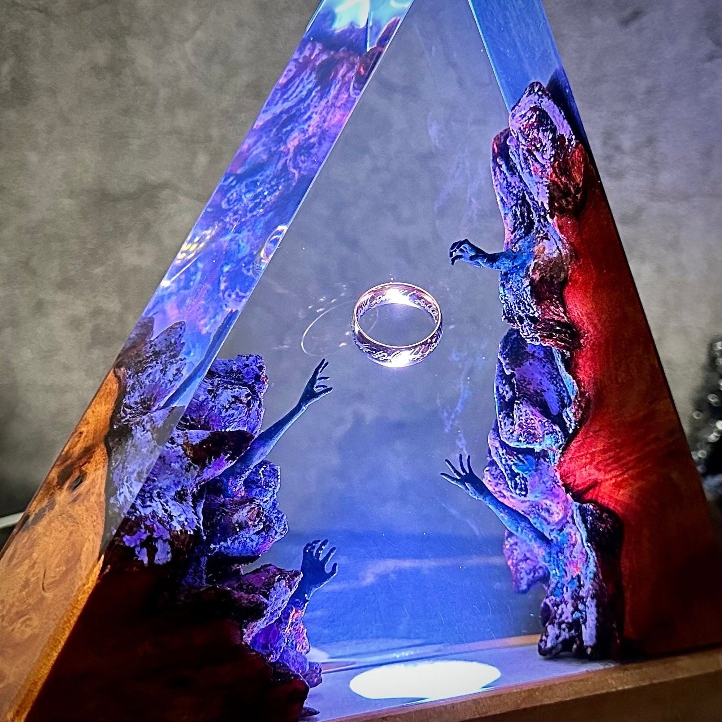 commsmarket-Magic Ring Ocean Resin Night Light