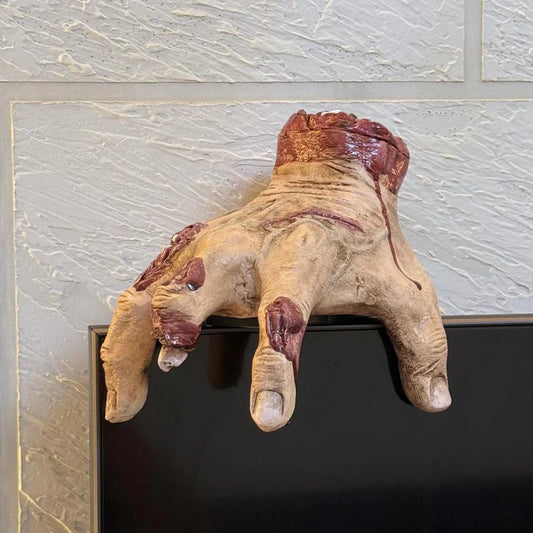 Halloween Self-Walking and Sounding Hands, Halloween Animatronic Crawling Thing Hand, Touch & Sound Activated with Spooky Sound, Ideal for Haunted Home, Horror Party Decor, Yard Lawn (Beige) VNP